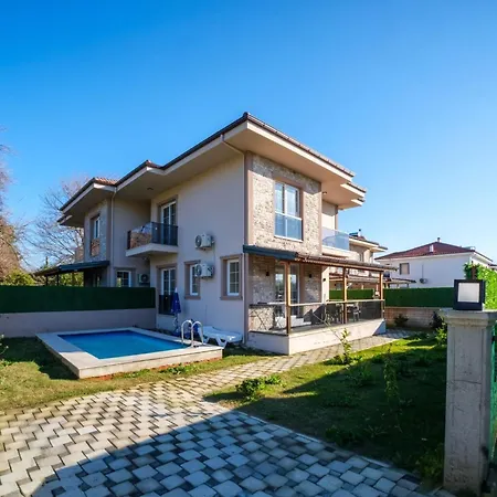 Likya Karya Villalari *